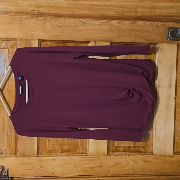 Lands End Maroon pullover M longsleeve - Picture 1 of 5